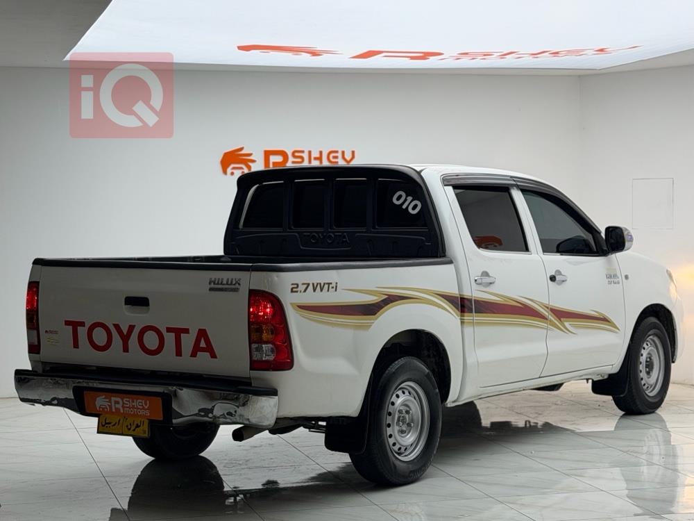 تويوتا هايلوكس